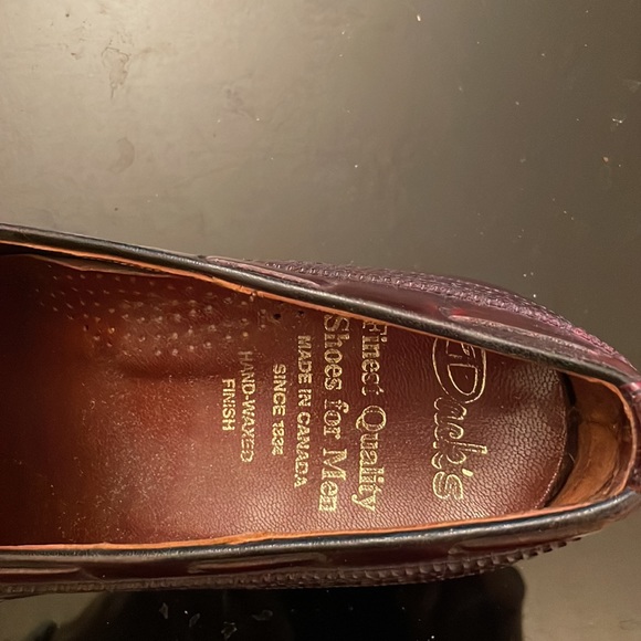 Dack’s Shoes - Picture 2 of 4